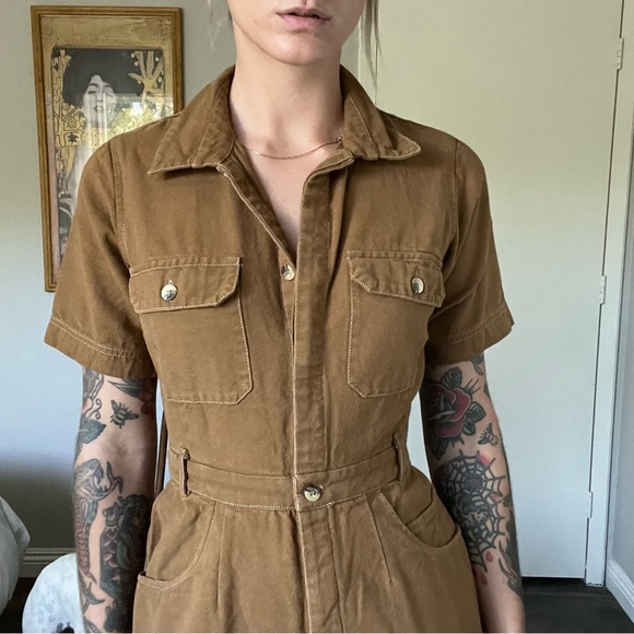 HarperSage Utility Jumpsuit - Picture 4 of 10
